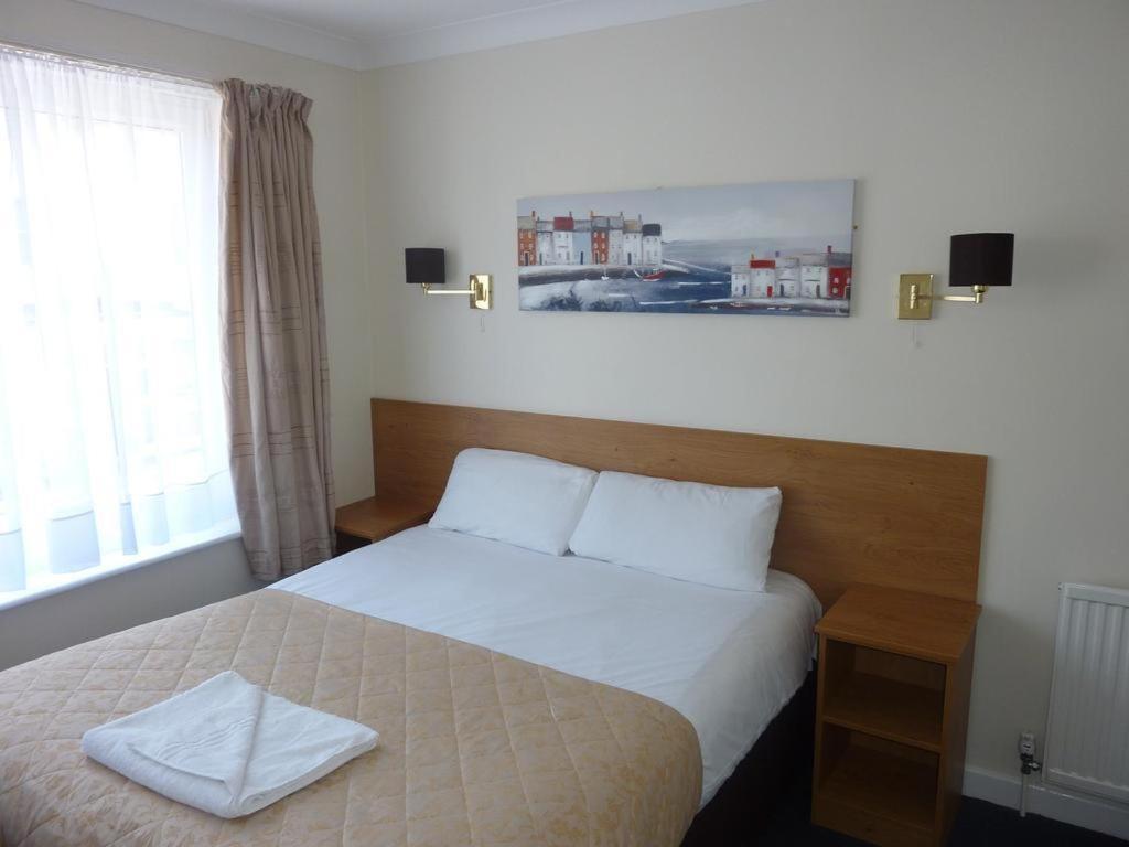 Serenity Hotel Bournemouth Exterior photo